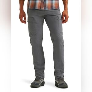 Wrangler Men’s Outdoor All Terrain Cargo Pant with UPF 50+ Protection sz 40x32